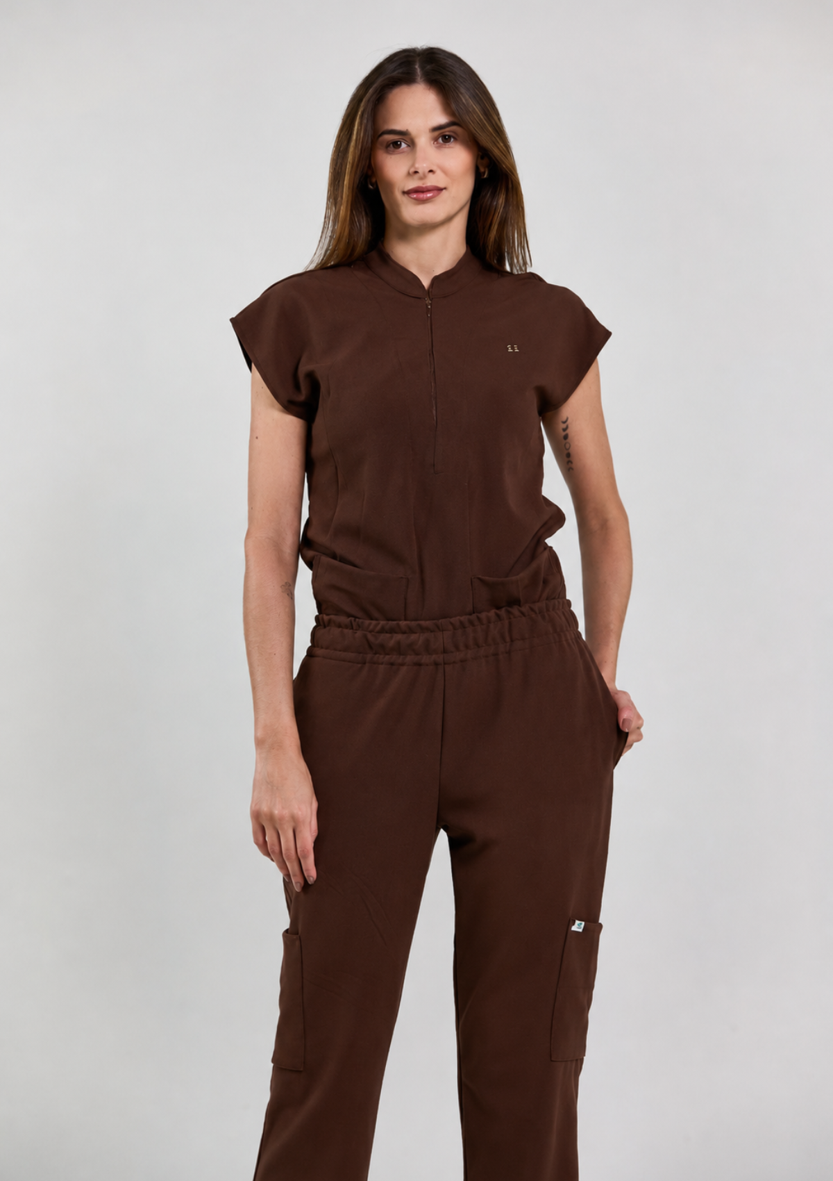 NEW - Scrub Gabi - Marrom Espresso