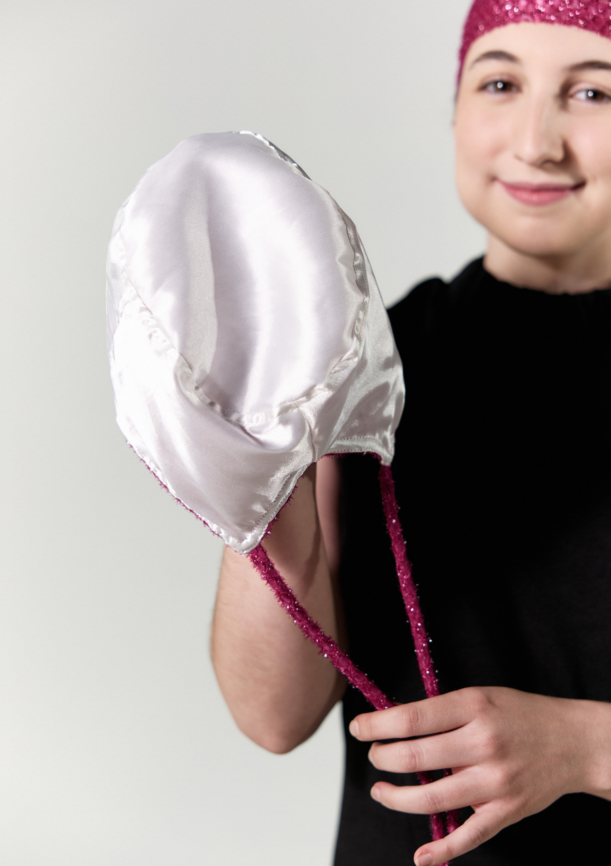 NEW - Touca Glam Rosa Forrada em Cetim