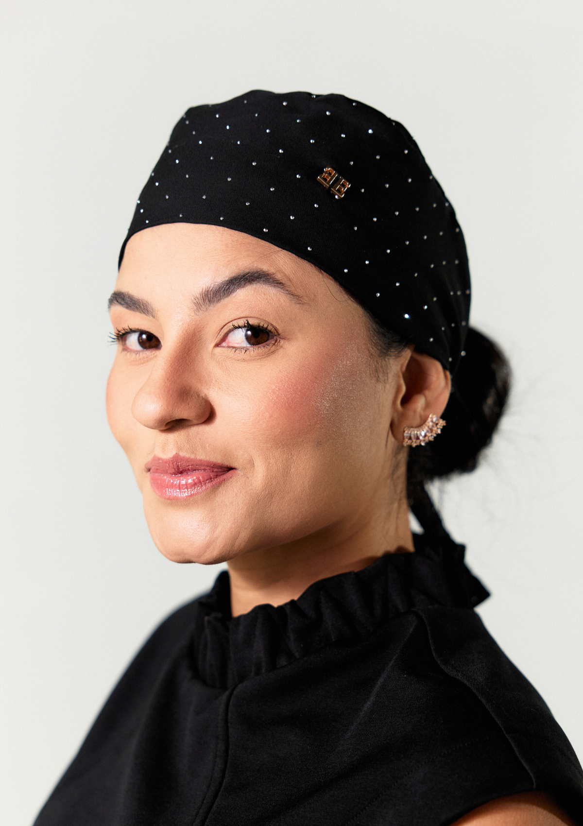 NEW - Gorro Star 2.0 Preto Forrado em Cetim