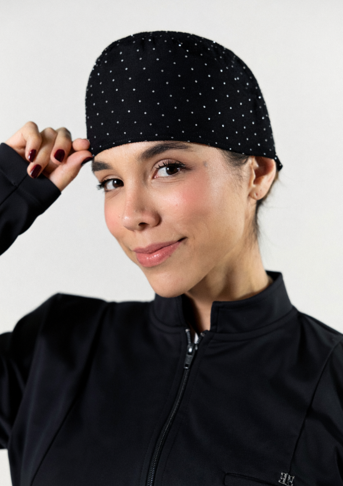 NEW - Touca Star 2.0 Preta Forrada em Cetim