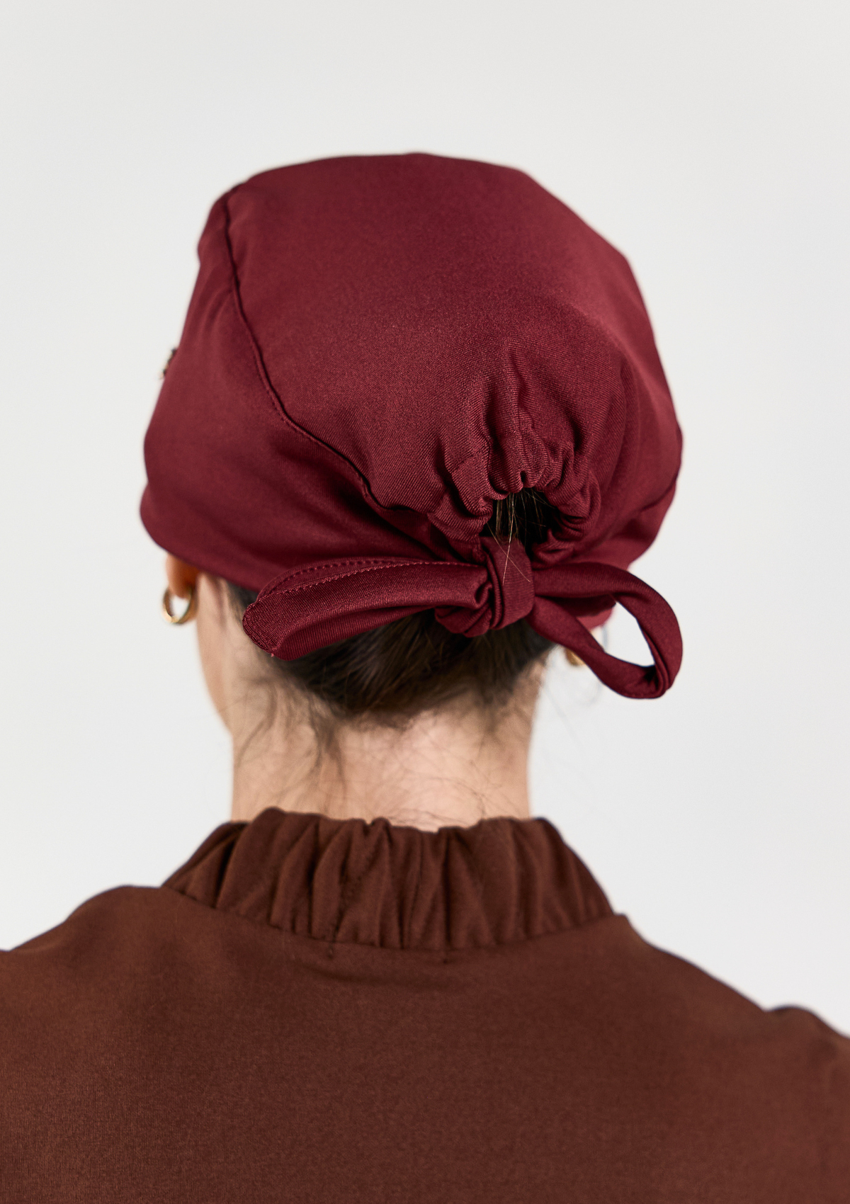 Gorro Cirúrgico Vinho Forrado em Cetim