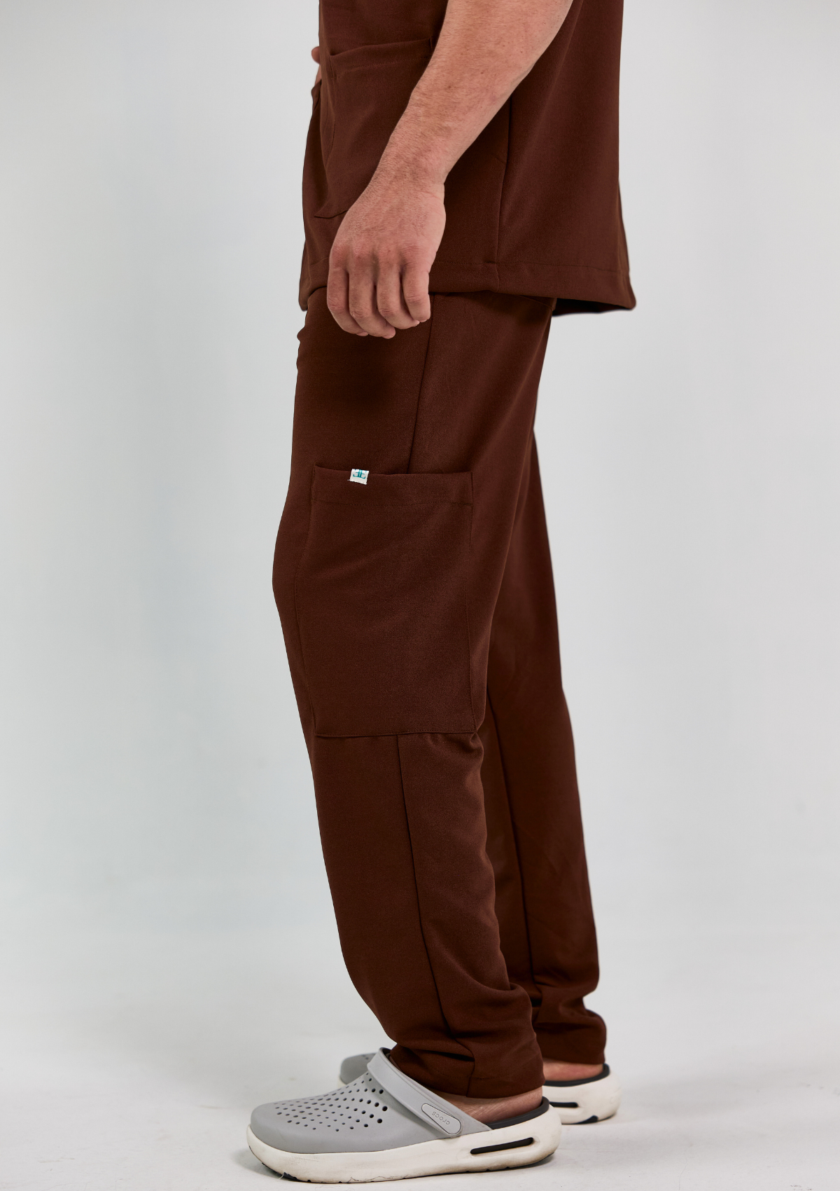 NEW - Scrub Bernard - Marrom Espresso