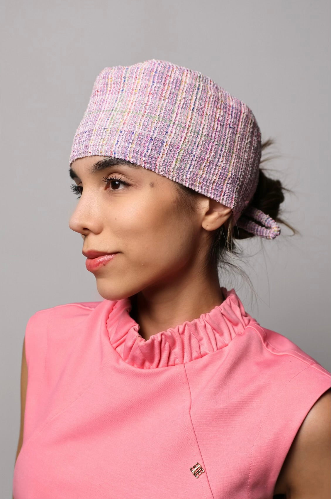 Touca Cirúrgica Tweed Rosa Forrada em Cetim